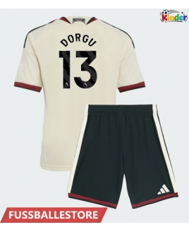 Günstige Manchester United Patrick Dorgu #13 3rd trikot Kinder 2026-27 Kurzarm (+ Kurze Hosen)